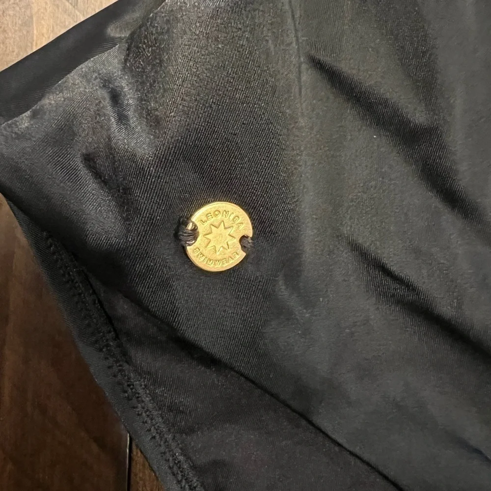 LEONISA One Piece Swimsuit with Slimming Compression - Picture 7 of 11